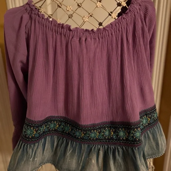 Blouse and skirt set medium or large - Picture 8 of 16